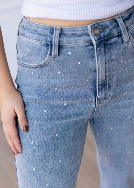 Love Struck Straight Leg Jeans *SIZE DOWN