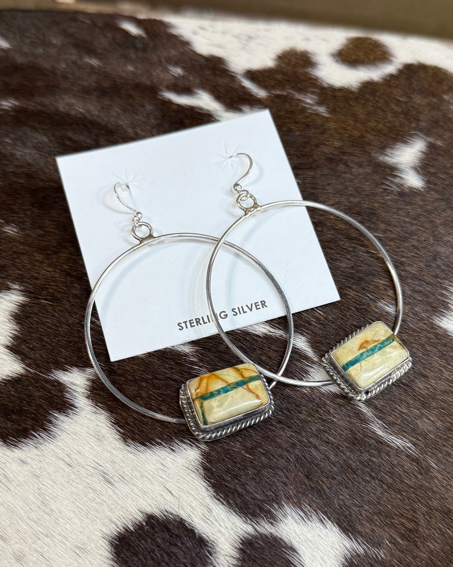 Elouise Kee Royston Ribbon Fish Hook Hoop