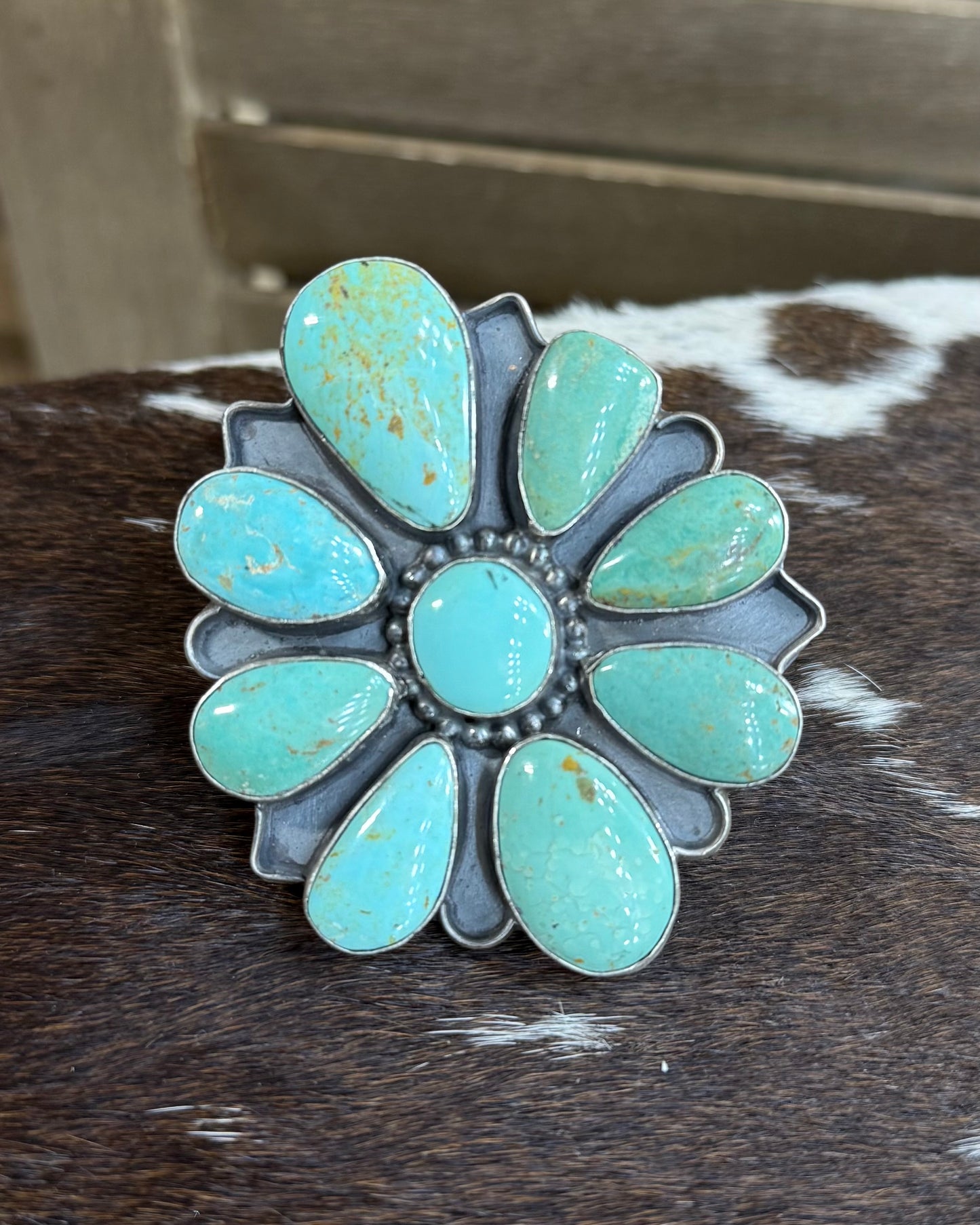 T. Nez Large Cluster Ring *Native