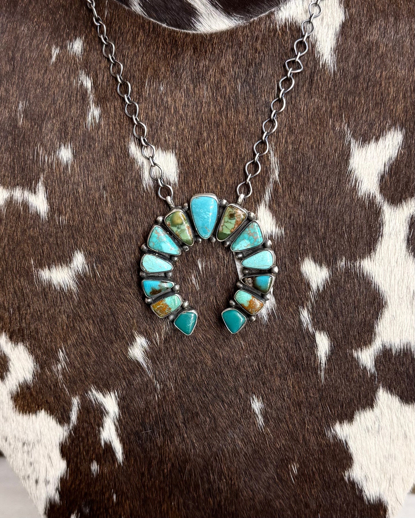 18” Carico Lake & Royston Turquoise Naja *Native