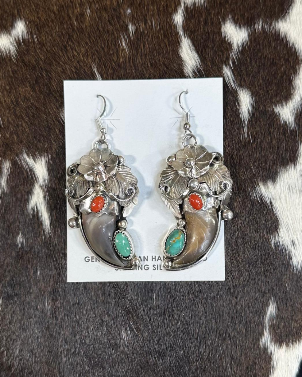 Jerry Thompson Bear Claw Earrings*Native