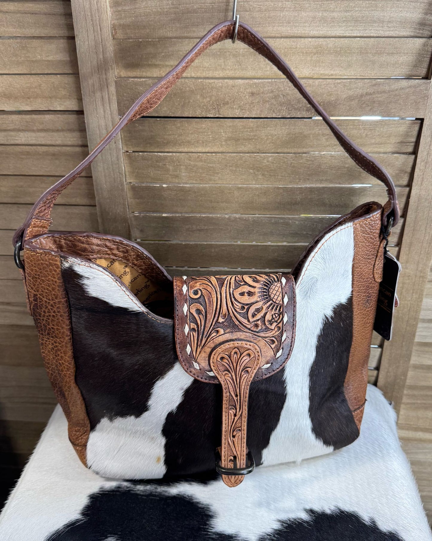 AD Cowhide Sunflower Buckle Closure Shoulder Bag