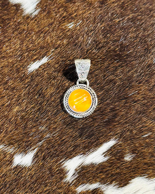 Spiny Dainty Pendant *NonNative