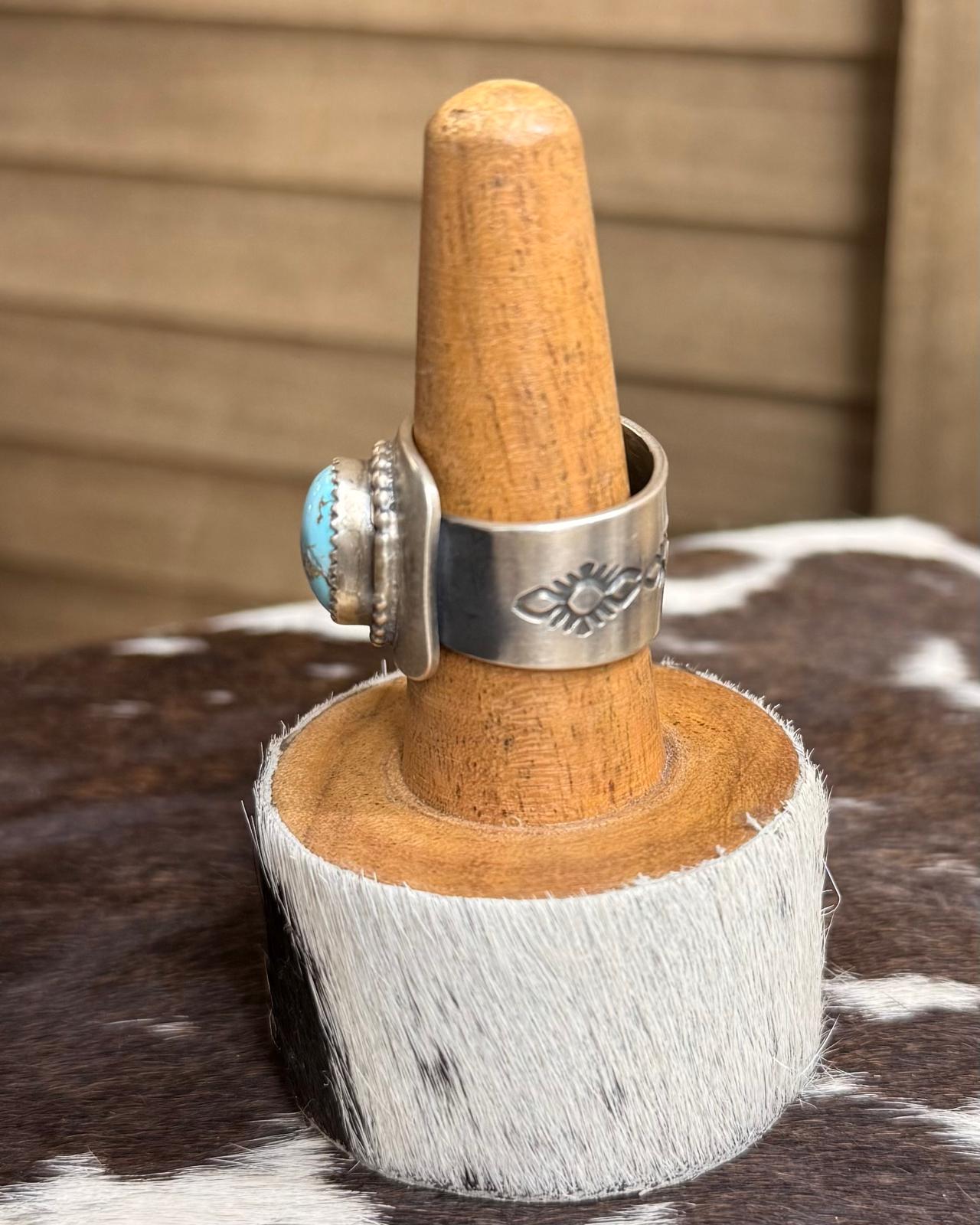 Golden Hills Adjustable Thick Ring *Native