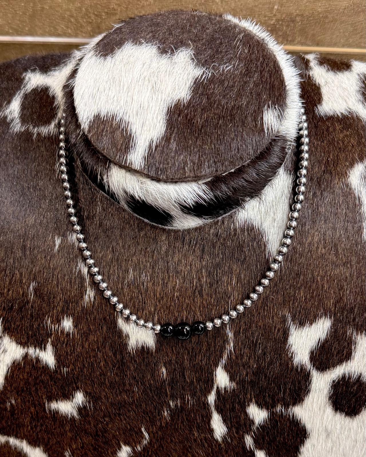 16" Single Black Onyx Pearl Stacker