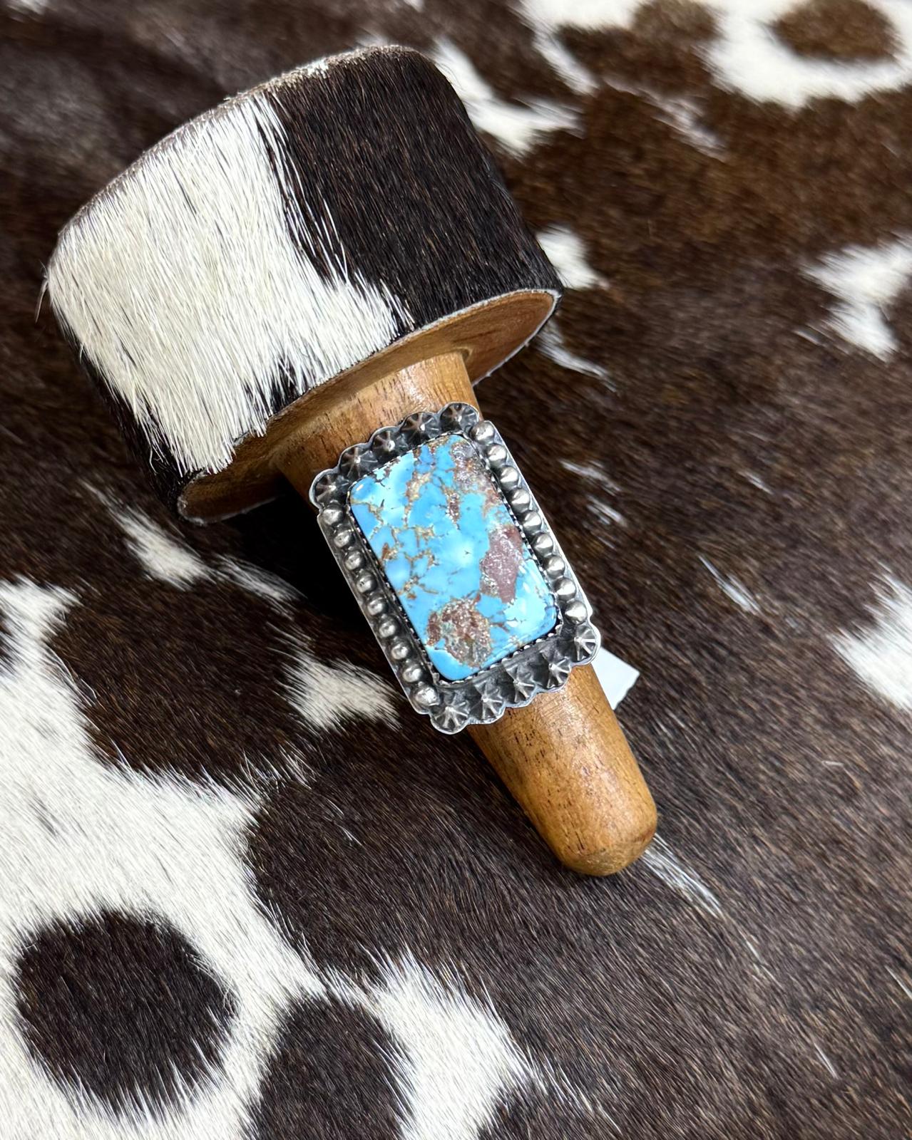 Golden Hills Adjustable Border Ring *NonNative