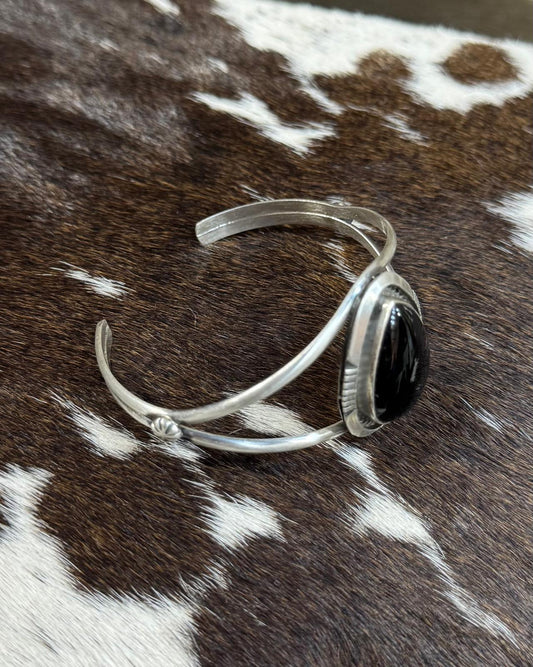 Alfred Martinez Black Onyx Teardrop Cuff *Native