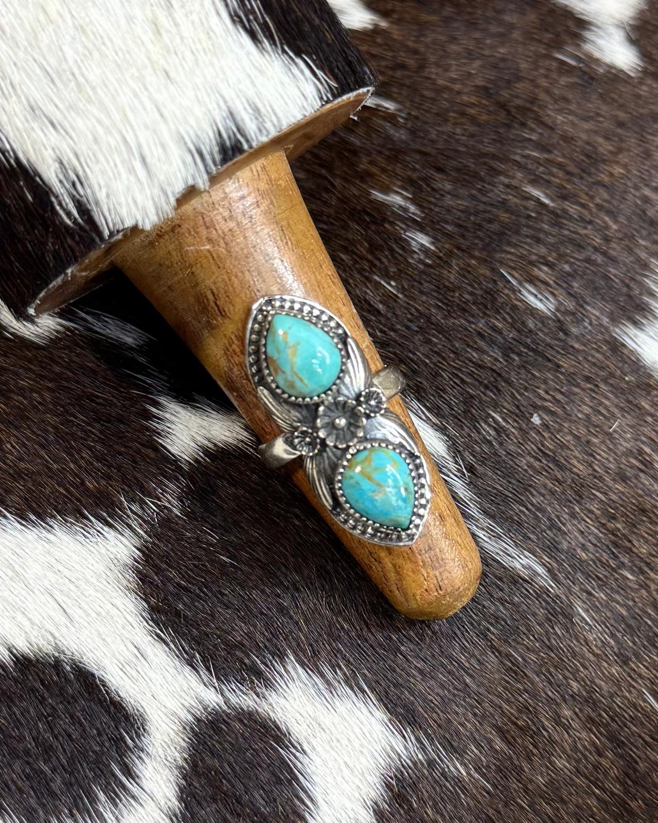 Non Native Kingman 2 Stone Flower Ring *Sz6