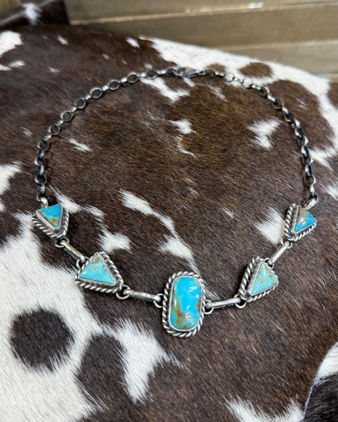 Augustine Largo Triangle Choker *Native