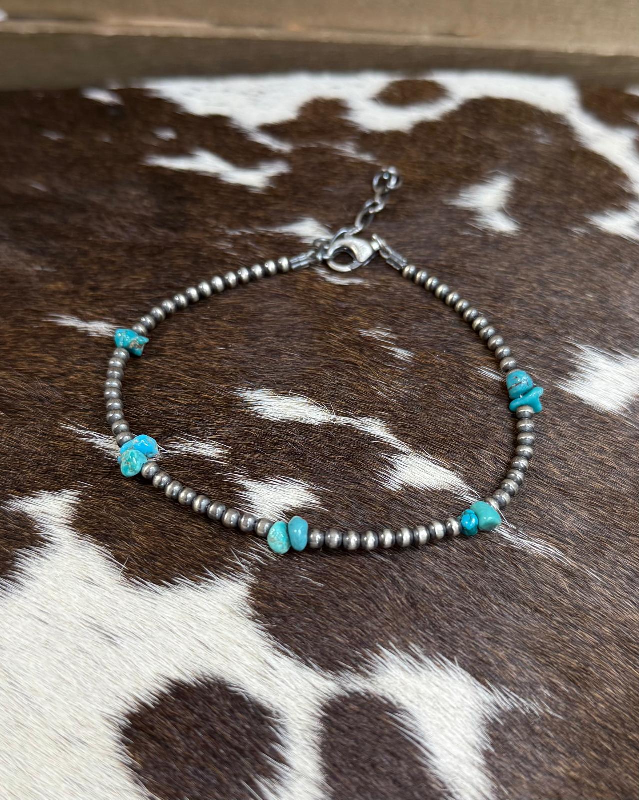 Turquoise 2 Chip Pearl Anklet 10.5"