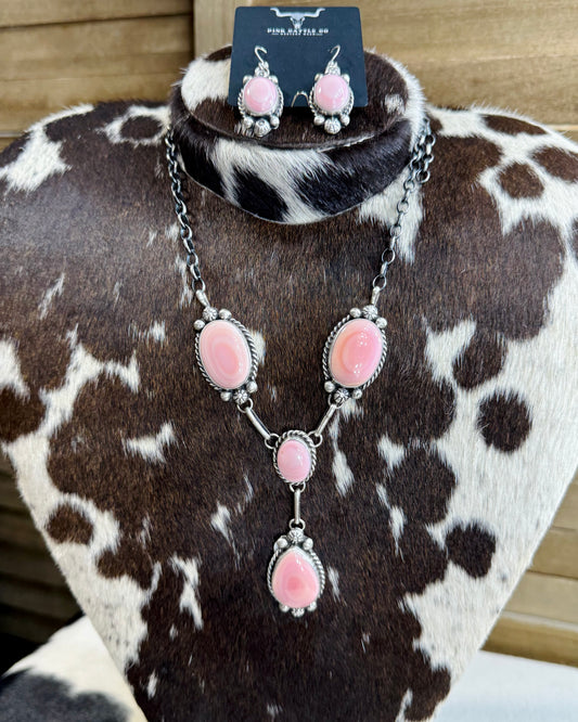 Augustine Largo Pink Conch Lariat Statement Set *Native
