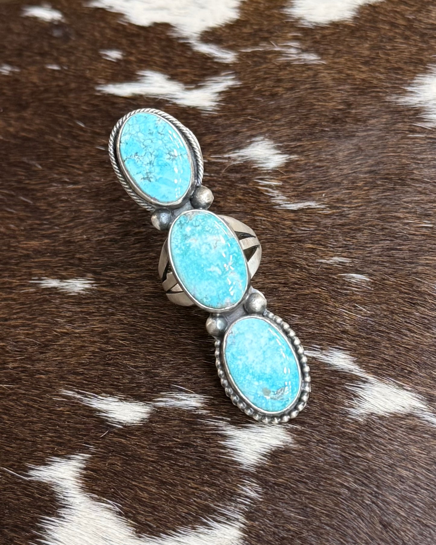 White Water 3 Stone Ring *Native