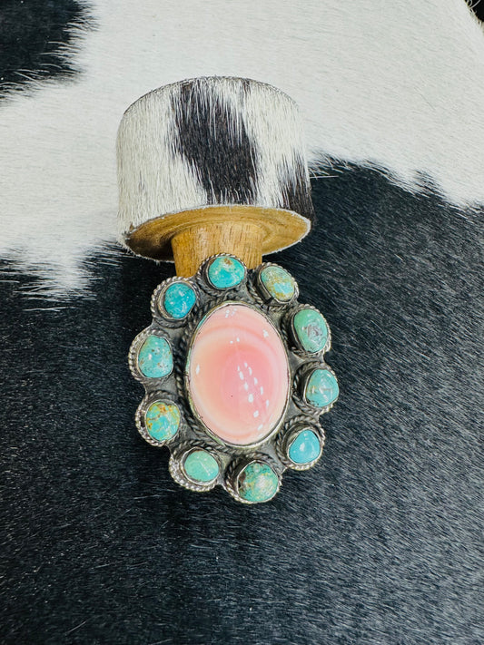 Tibet Pink Conch Cluster Ring