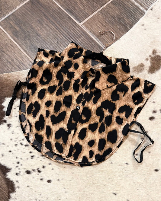 Leopard Dickie Faux Collar