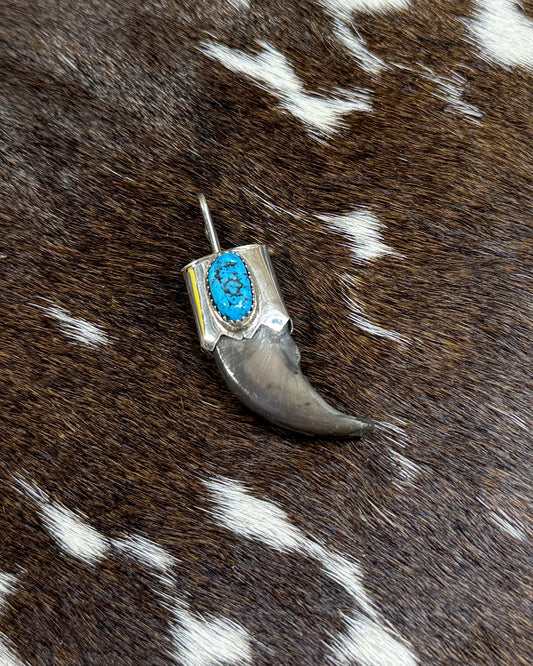 Mike Thompson Bear Claw Pendant *Native