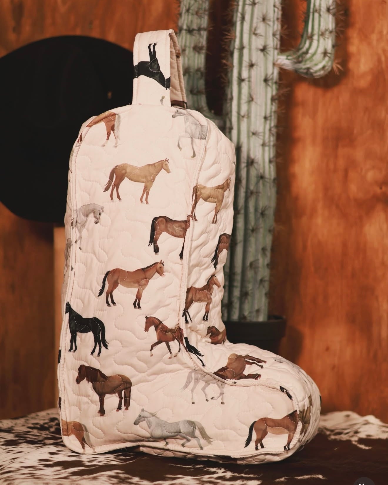 Meadow Herd Quilted Boot Bag