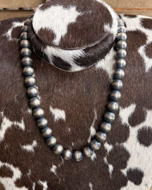 20” 12mm Chimney Butte Pearls *Native