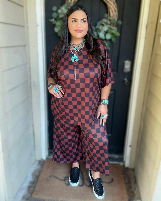 Checkmate Cowgirls Set