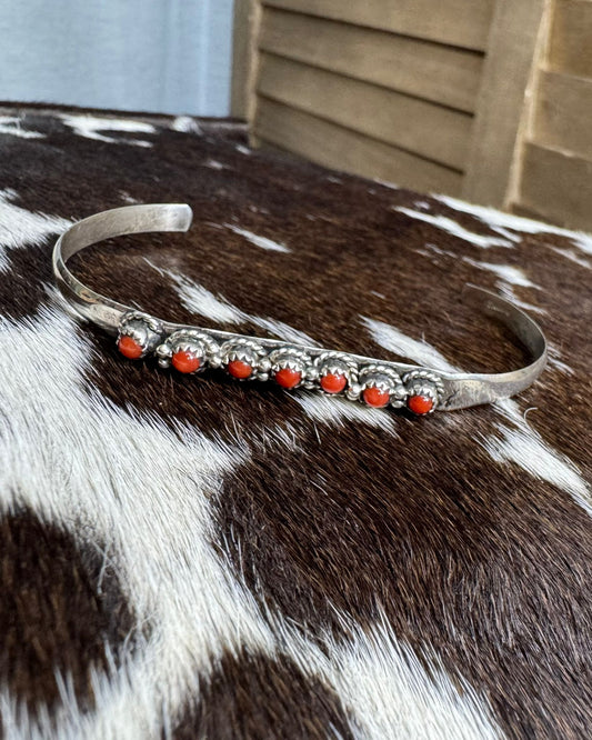 7 Stone Coral Cuff