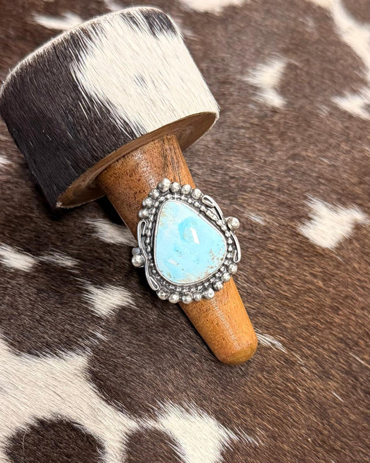 Adjustable Triangle Dry Creek Ring *Native