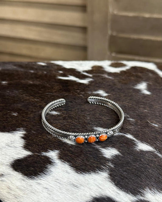 Spiny 3 Stone Cuff *Native