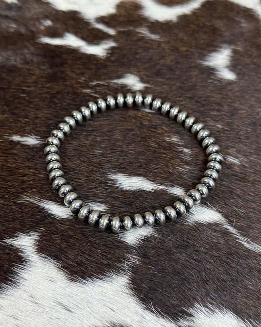 6mm Saucer Pearl Stretch Bracelet