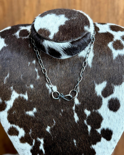 Chimney Butte Dainty Paperclip Chain