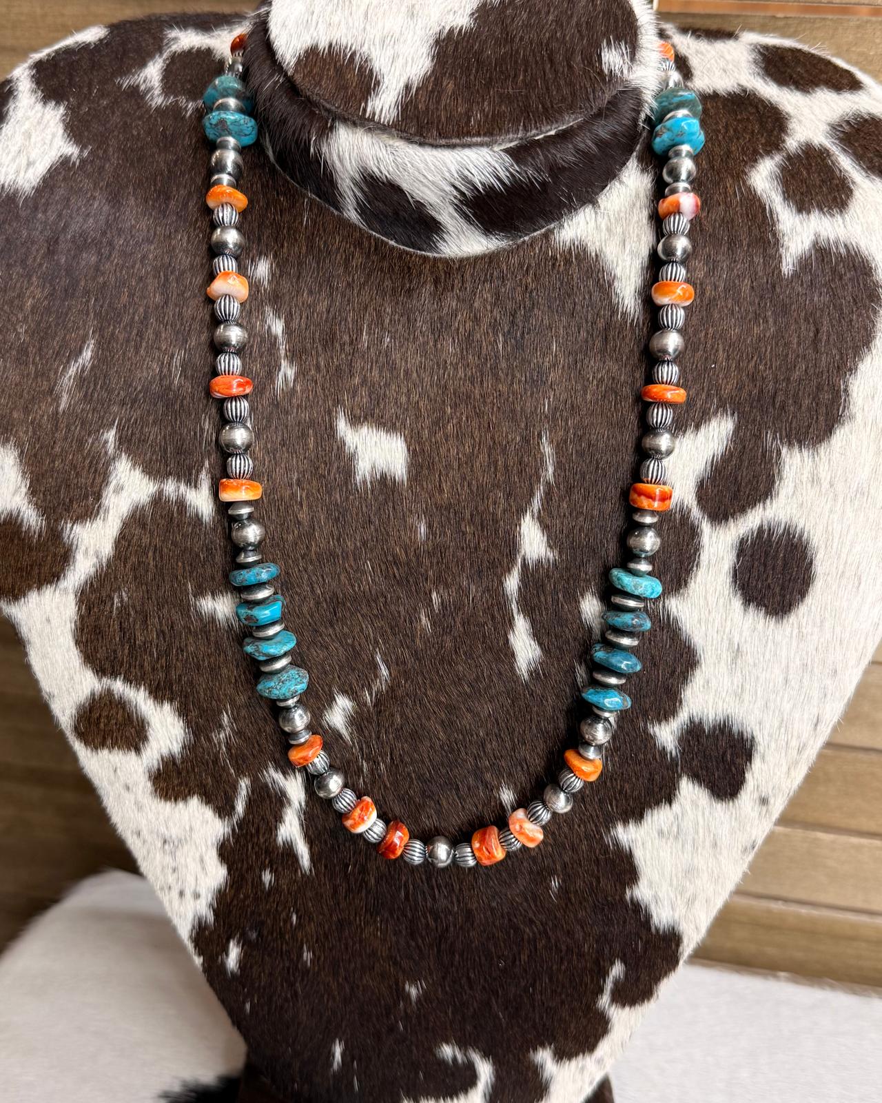 Chimney Butte Turquoise & Spiny Pearl Necklace