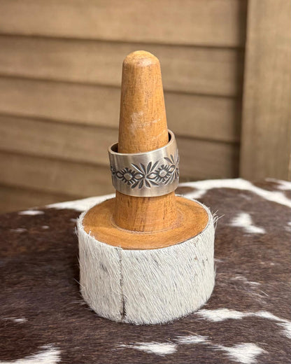 Golden Hills Adjustable Thick Ring *Native