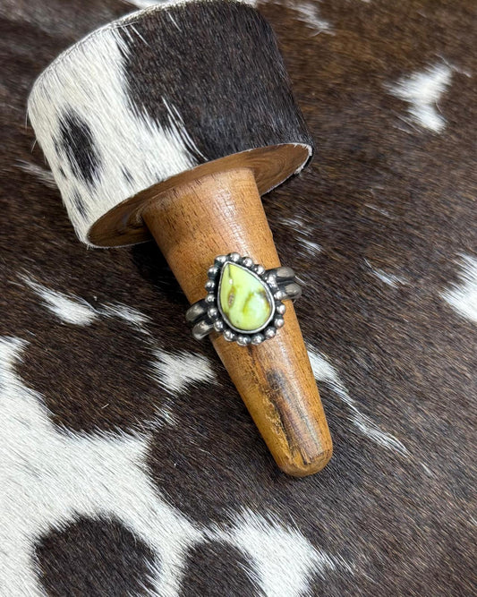 Palomino Teardrop Simple Ring *Native