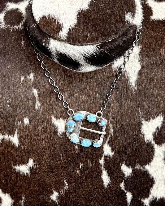 Golden Hills Buckle Pebbled Necklace *Native
