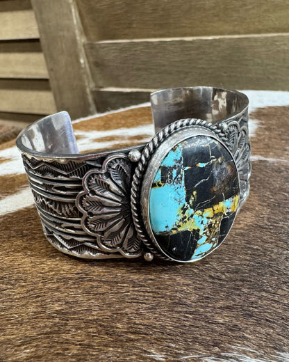 Sunshine Reeves Black Jack Cuff