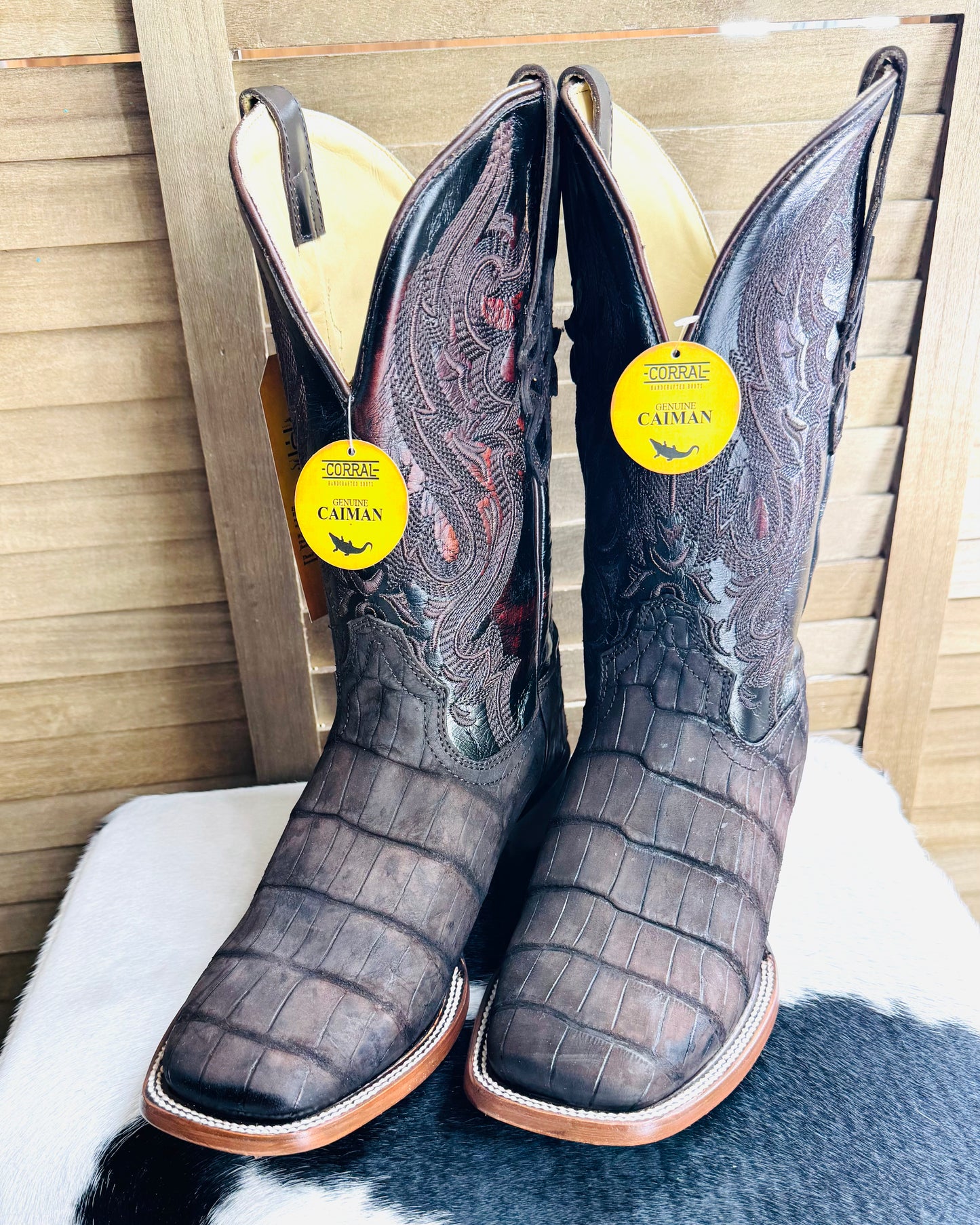 Men’s Chocolate Alligator Square Toe Boots