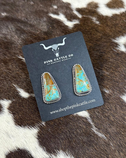 Triangle Kingman Studs *Native
