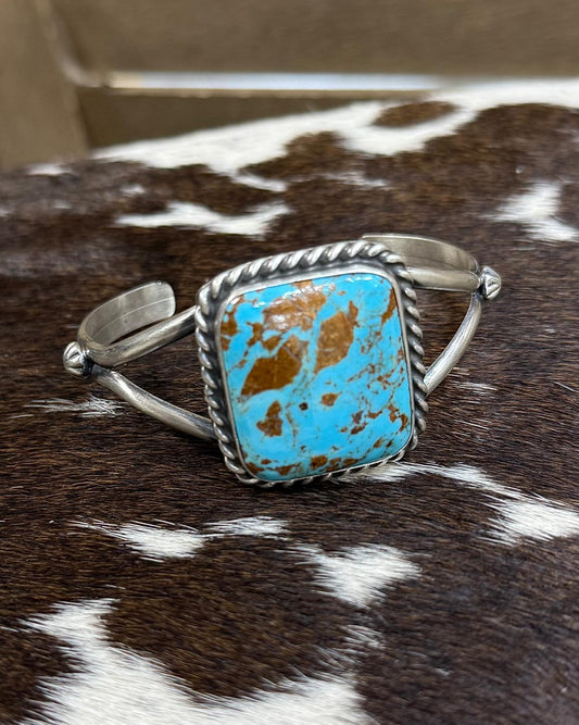 Augustine Largo Square Cuff *Native