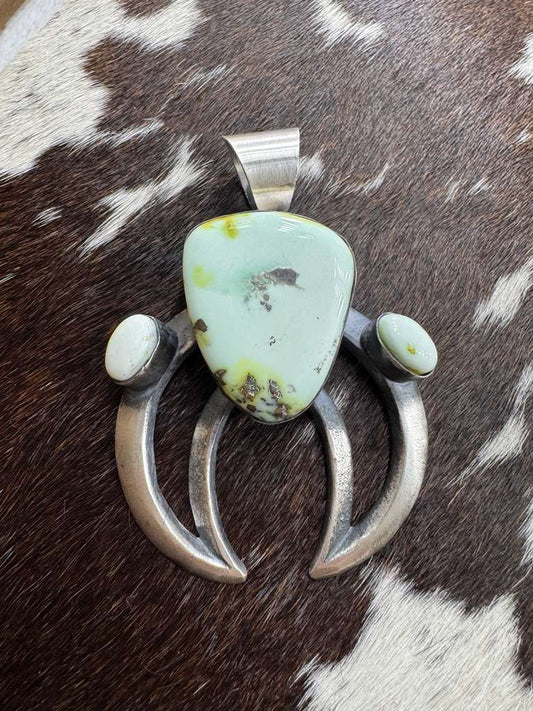 Palomino Naja Pendant *Native